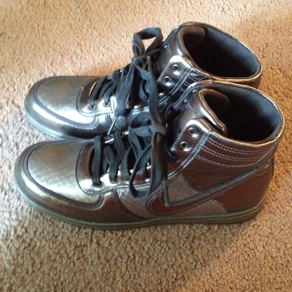 Rare 🌟NWT Wmns Metallic Nike Air in Midnight Pwtr - Picture 2 of 3